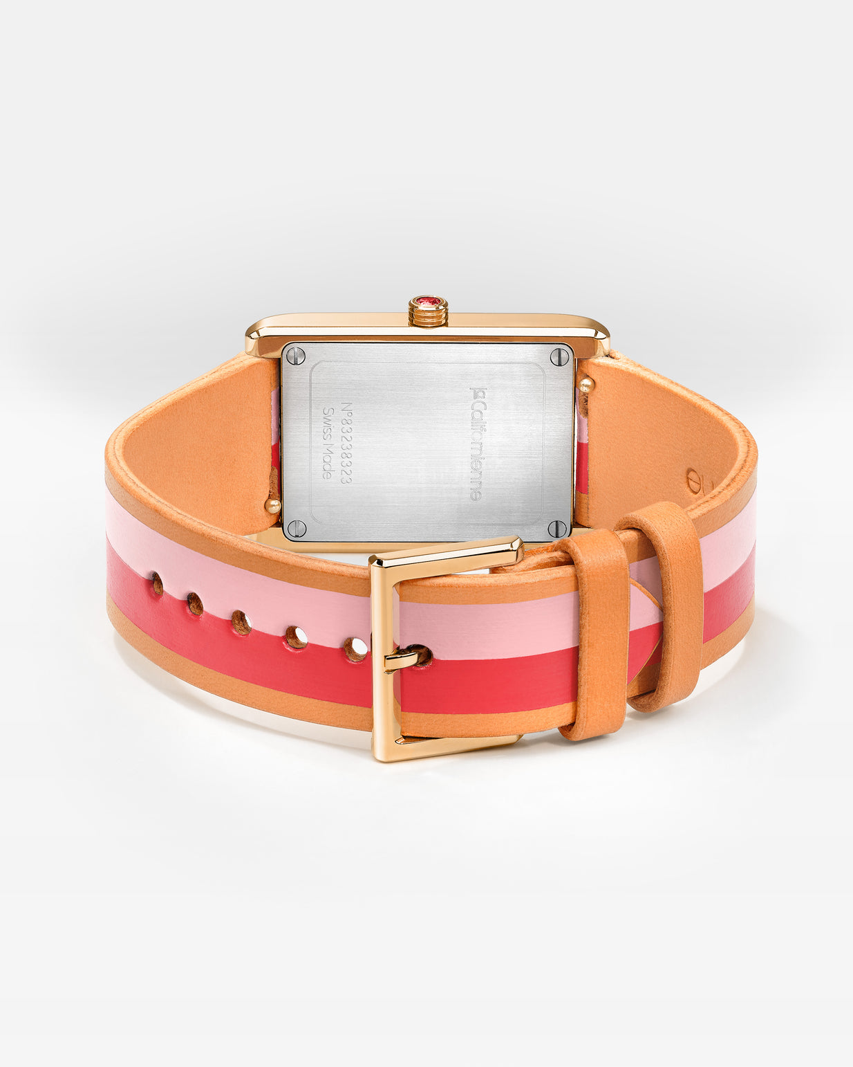 Daybreak — DB-18 in Yellow Gold — Flamingo Fraise Heart / Peony in Yellow Gold Plated